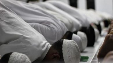حكم من نسي سجود السهو: فهم عميق لأهمية التأكيد على الصلاة وتحقيق الخشوع الحقيقي 2 حكم من نسي سجود السهو